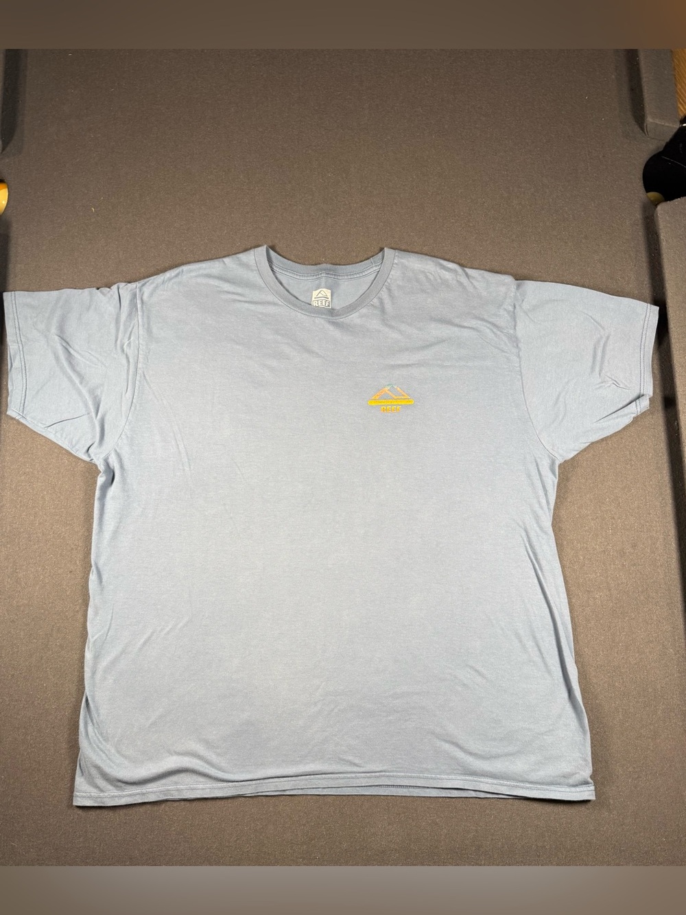Reef Circle Logo Short Sleeve Tee - Men’s 2XL